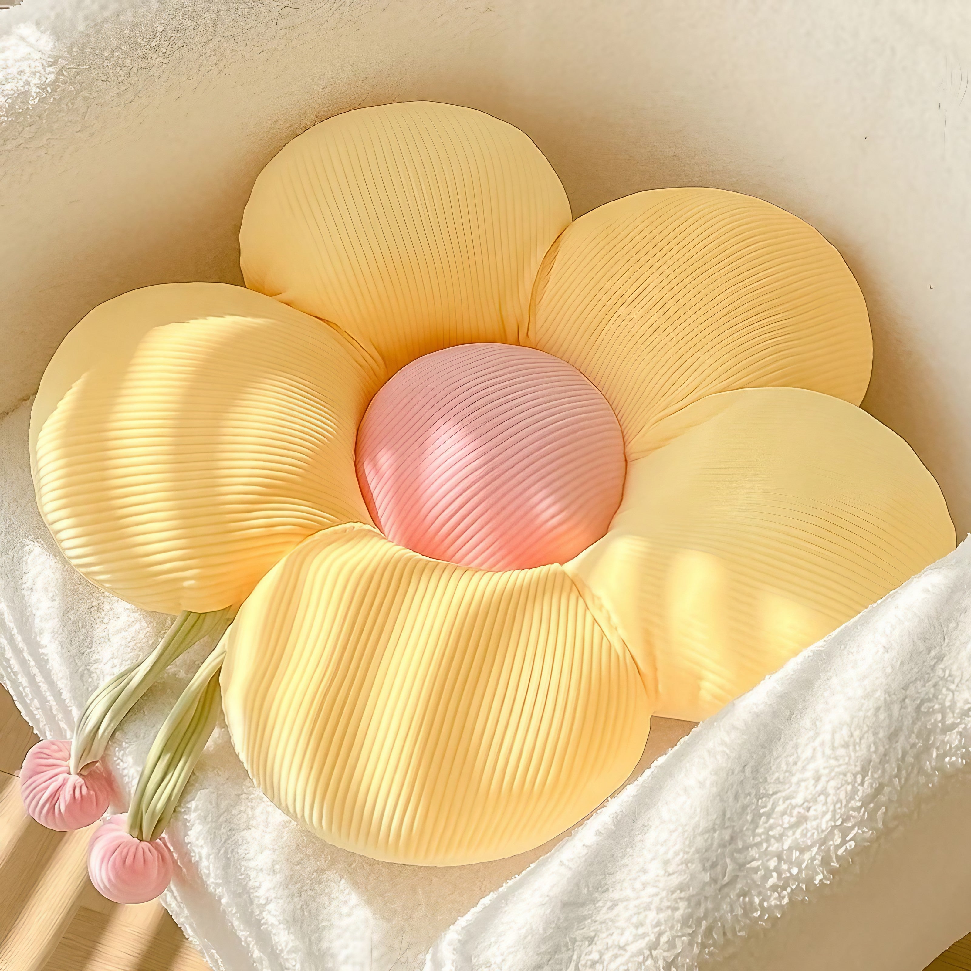 Petal Hug Floor Cushion