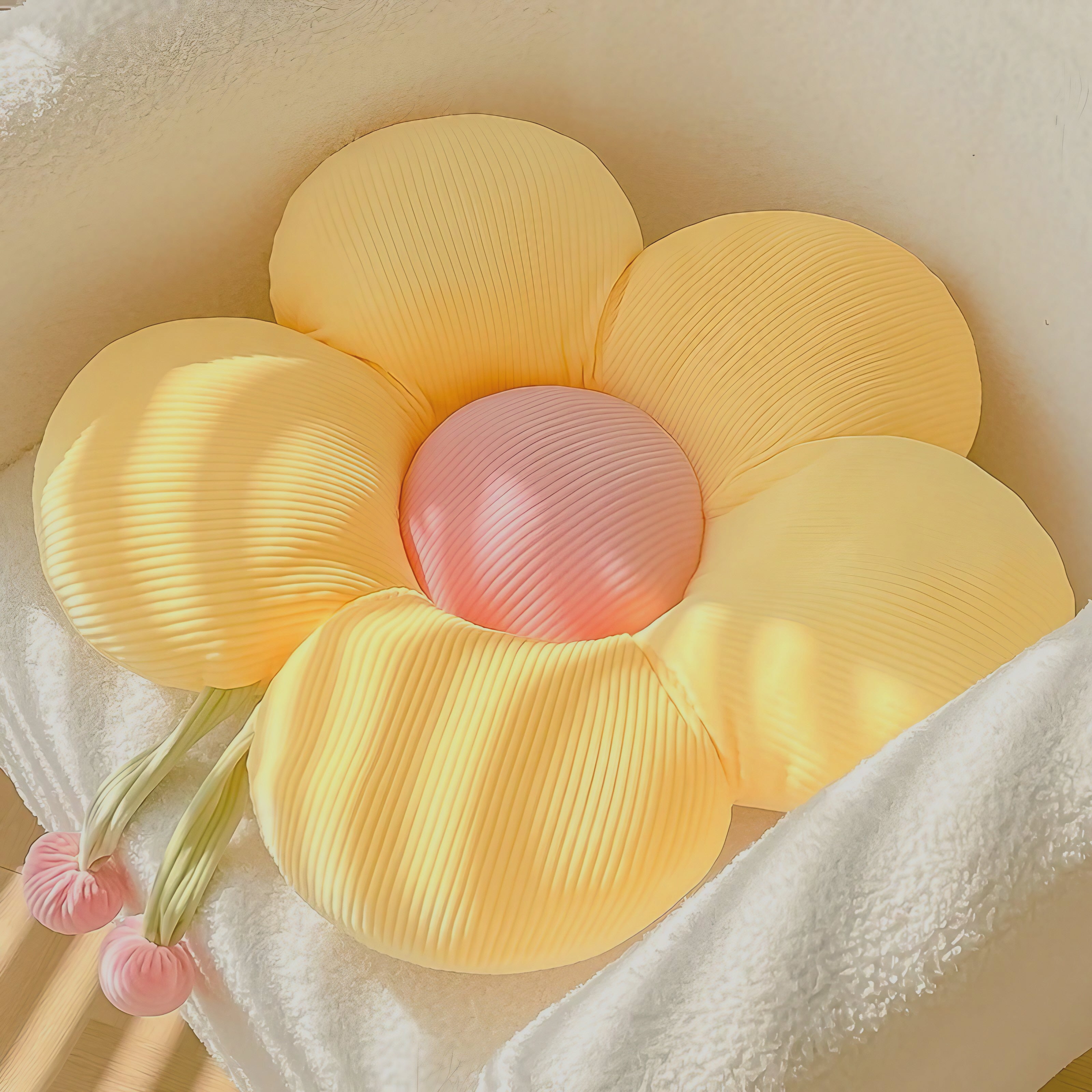 Petal Hug Floor Cushion