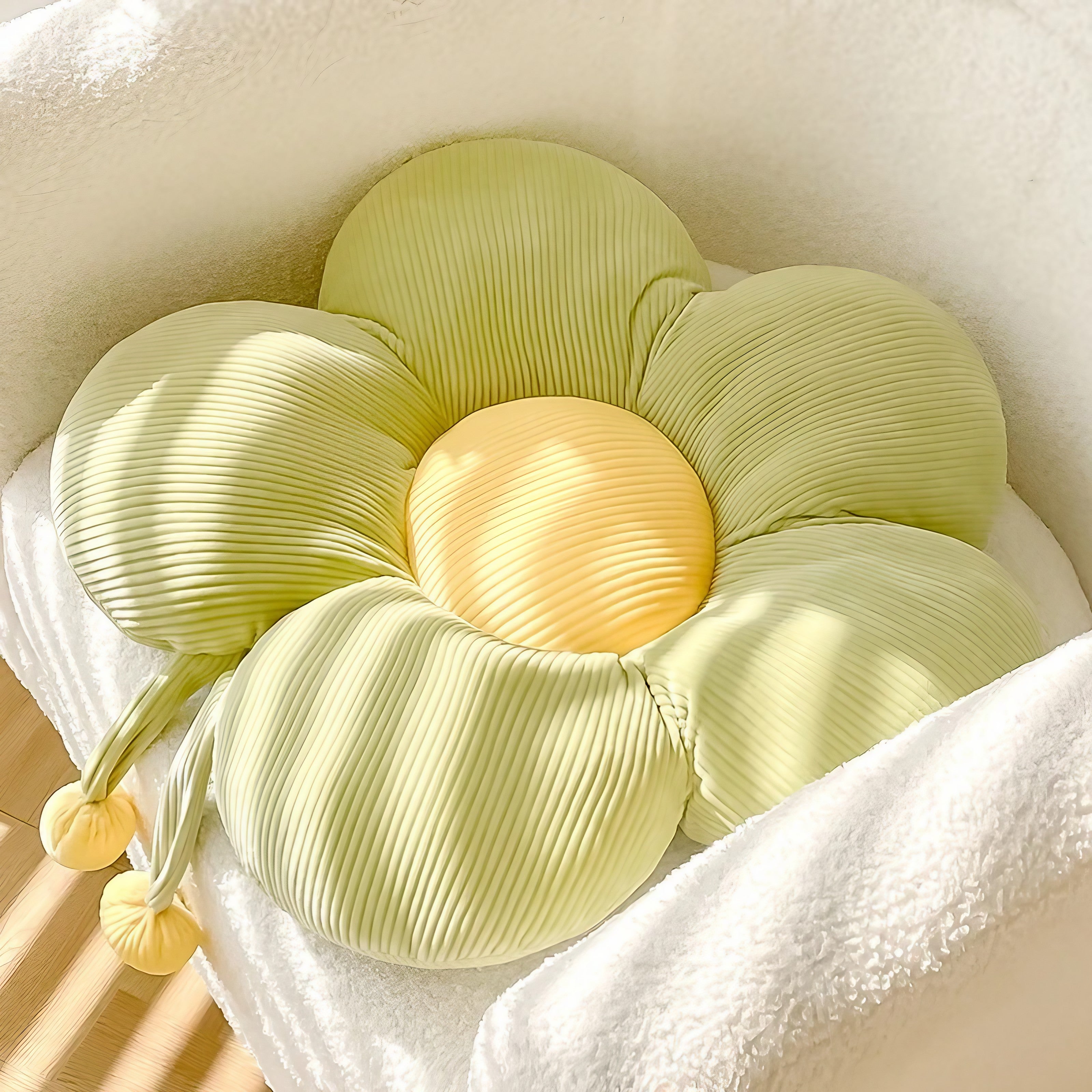 Petal Hug Floor Cushion