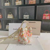 Petal Kiss Bucket