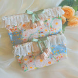 Petal Lace Pouch