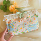 Petal Lace Pouch