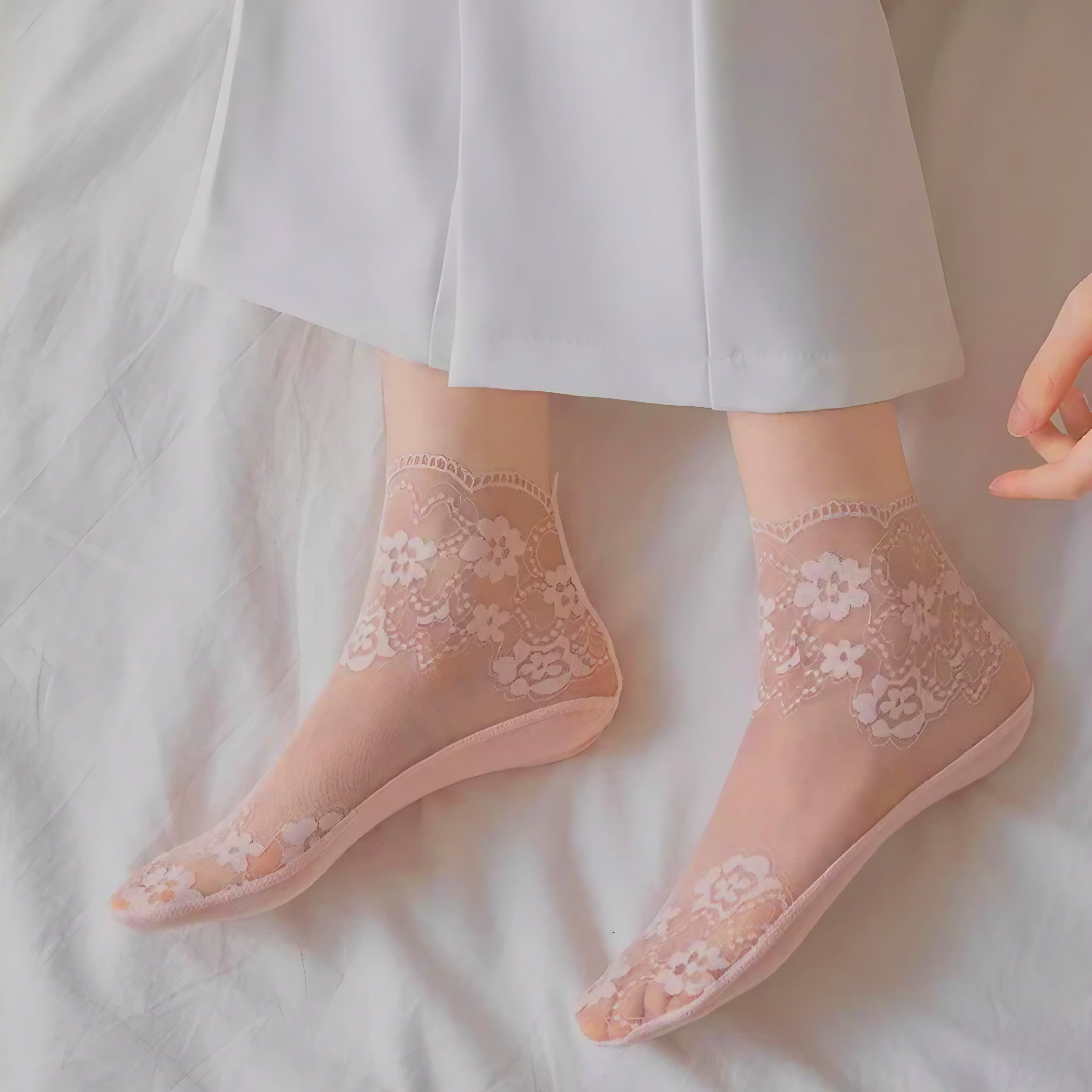Petal Mist Sheer Socks