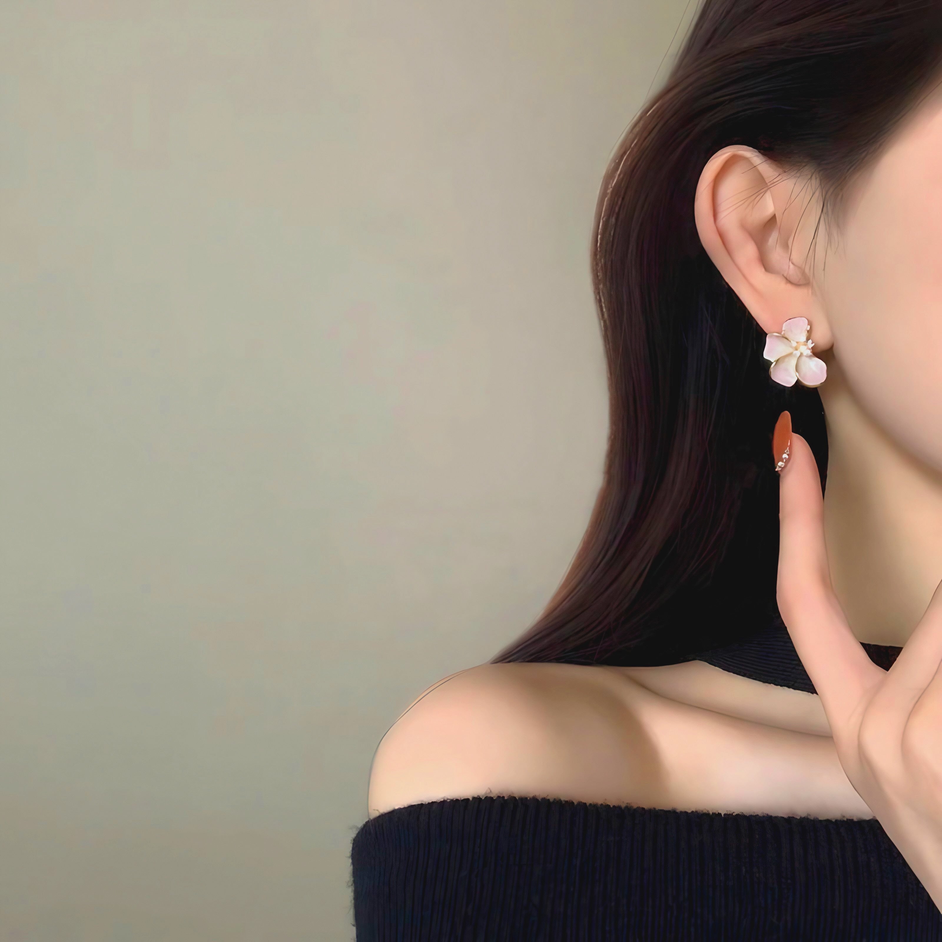 Petal Sparkle Earrings
