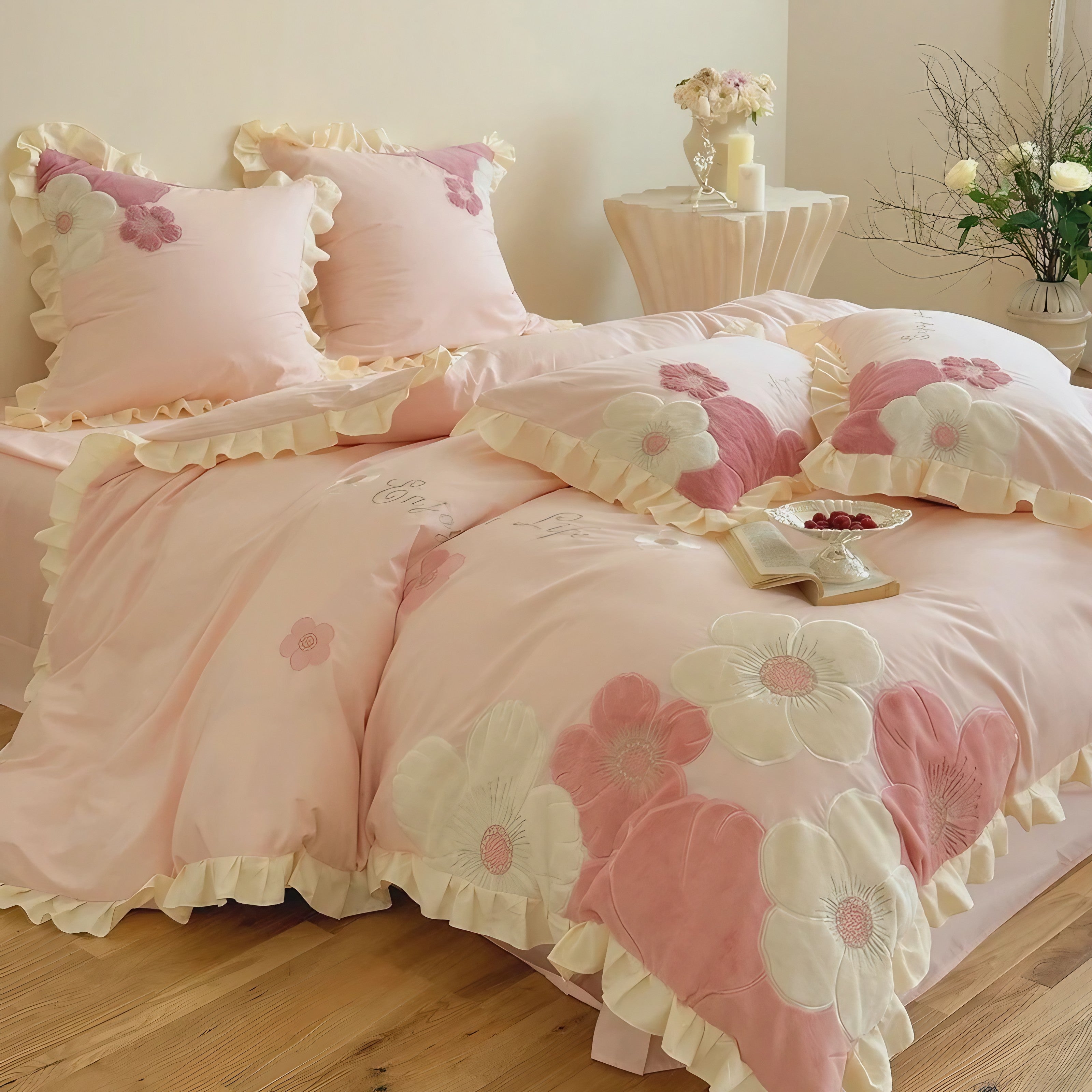 Petalia Bedding Set