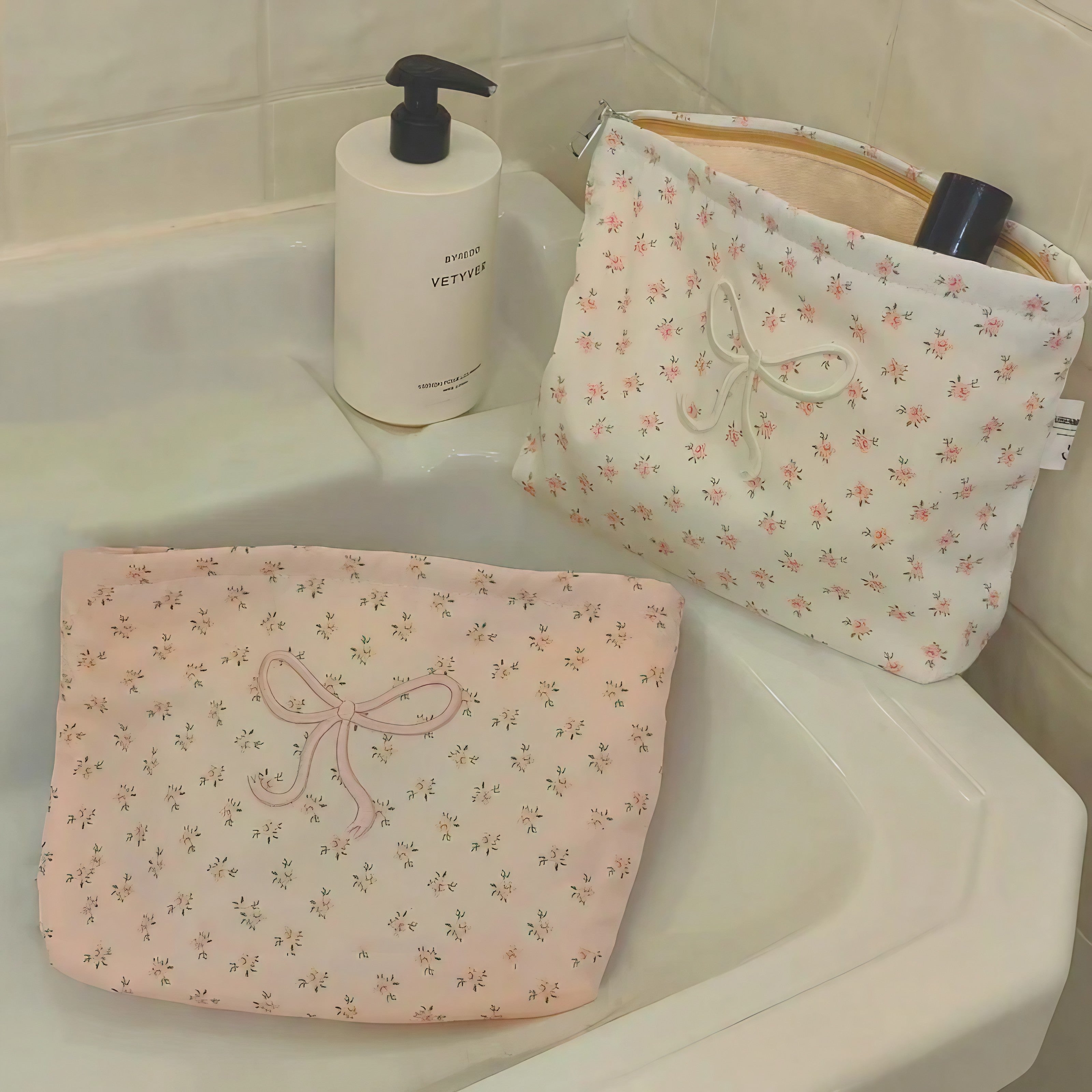 Petit Fleur Ribbon Pouch