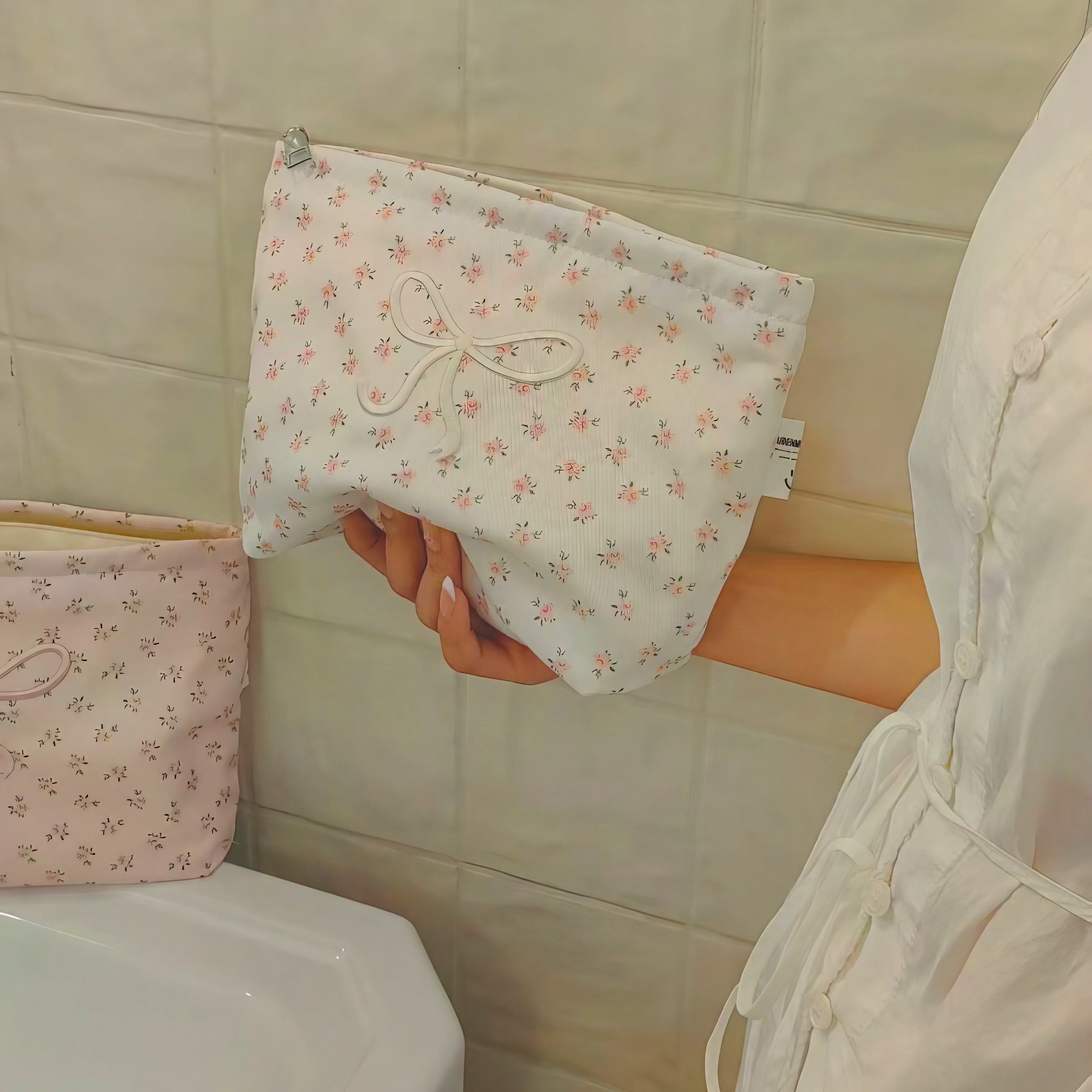Petit Fleur Ribbon Pouch