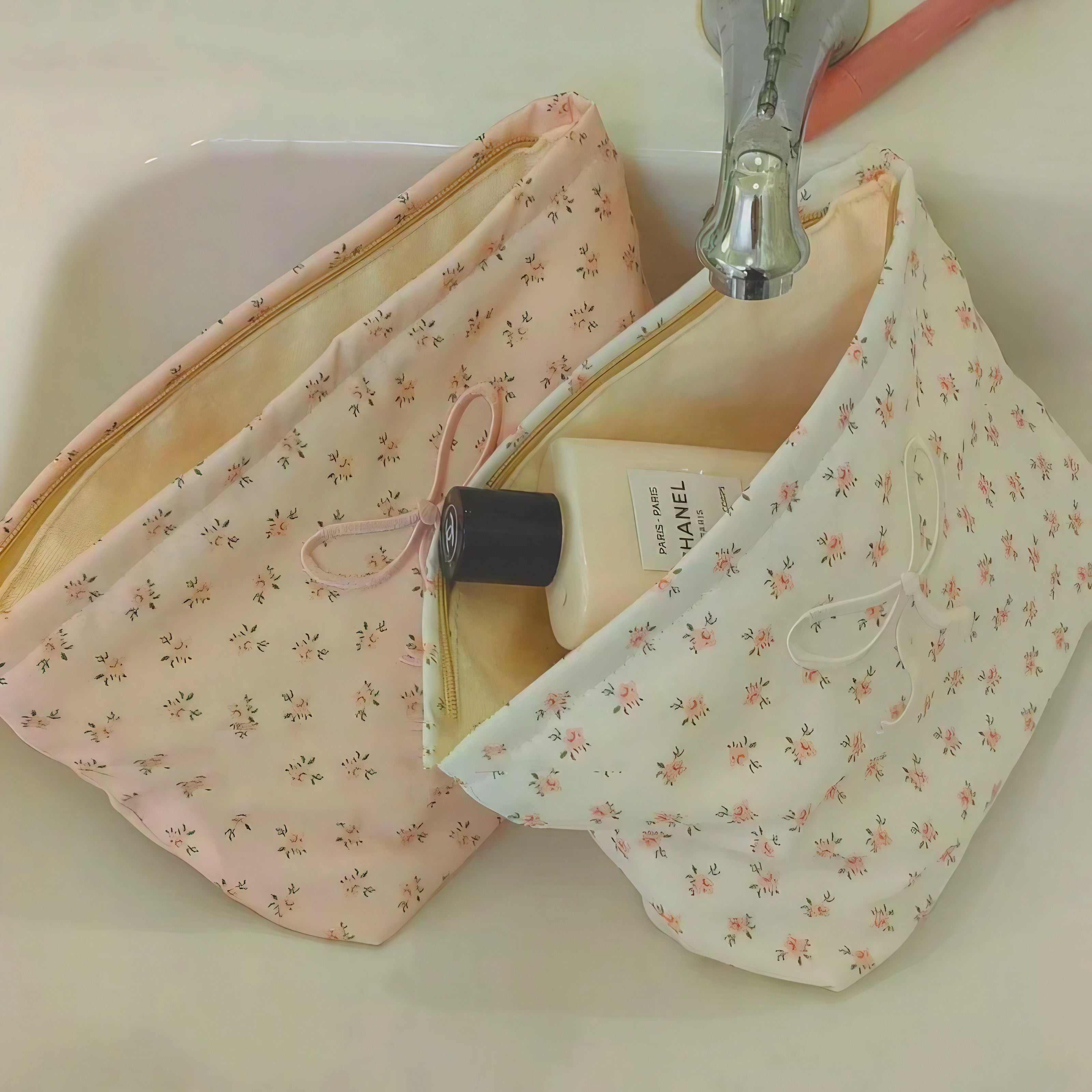 Petit Fleur Ribbon Pouch