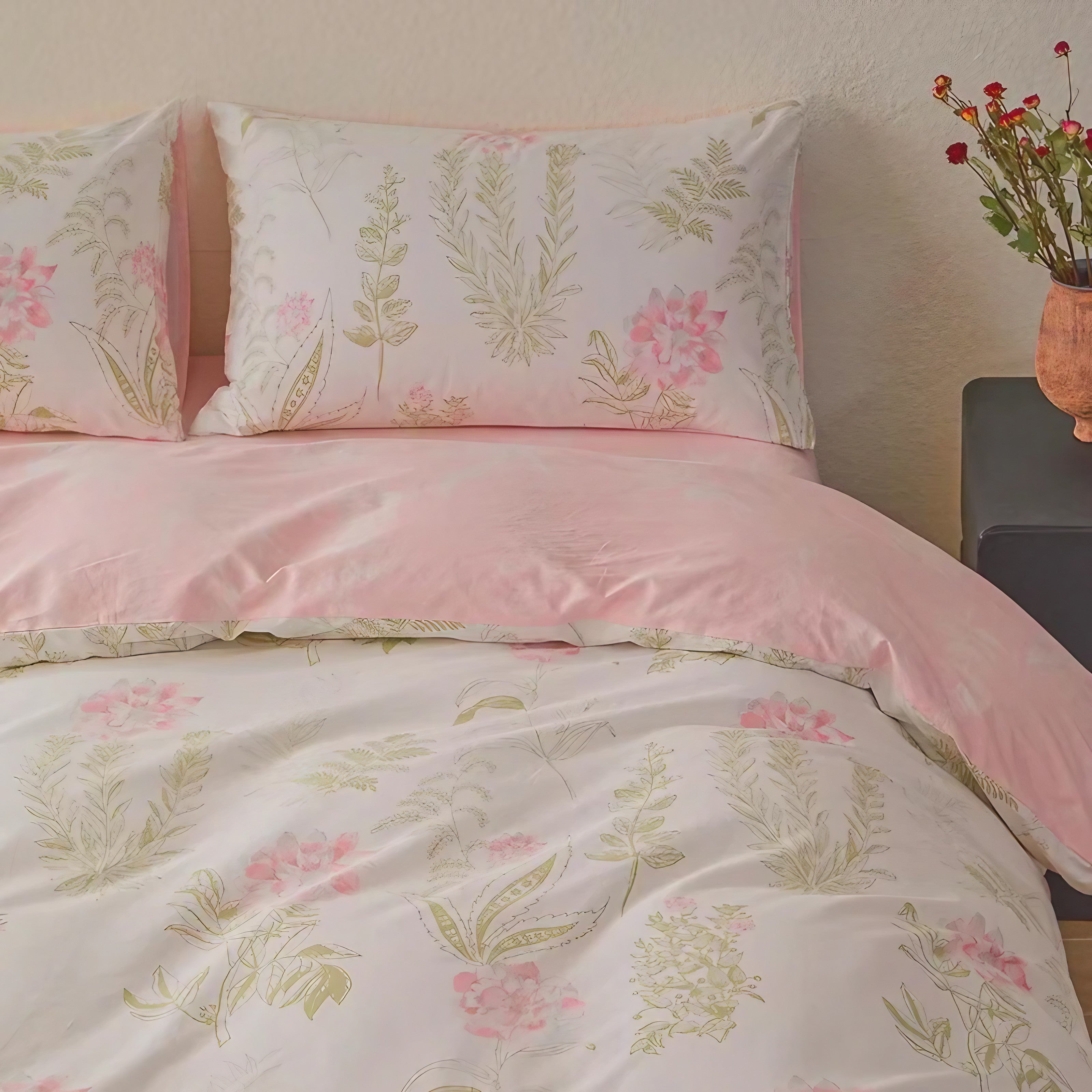 Pink Fern Blossom Bedding Set
