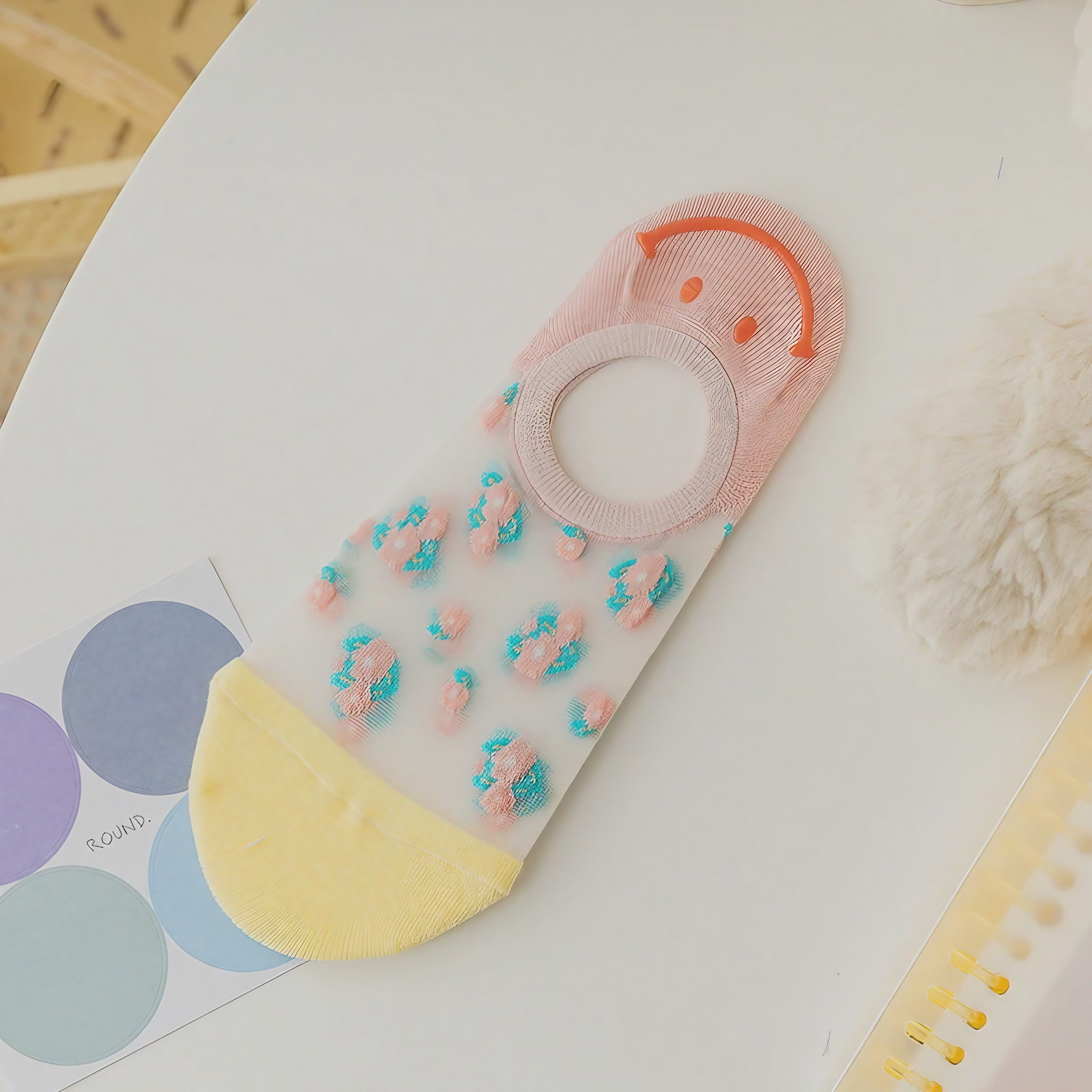 Smiley Bloom Mesh Socks