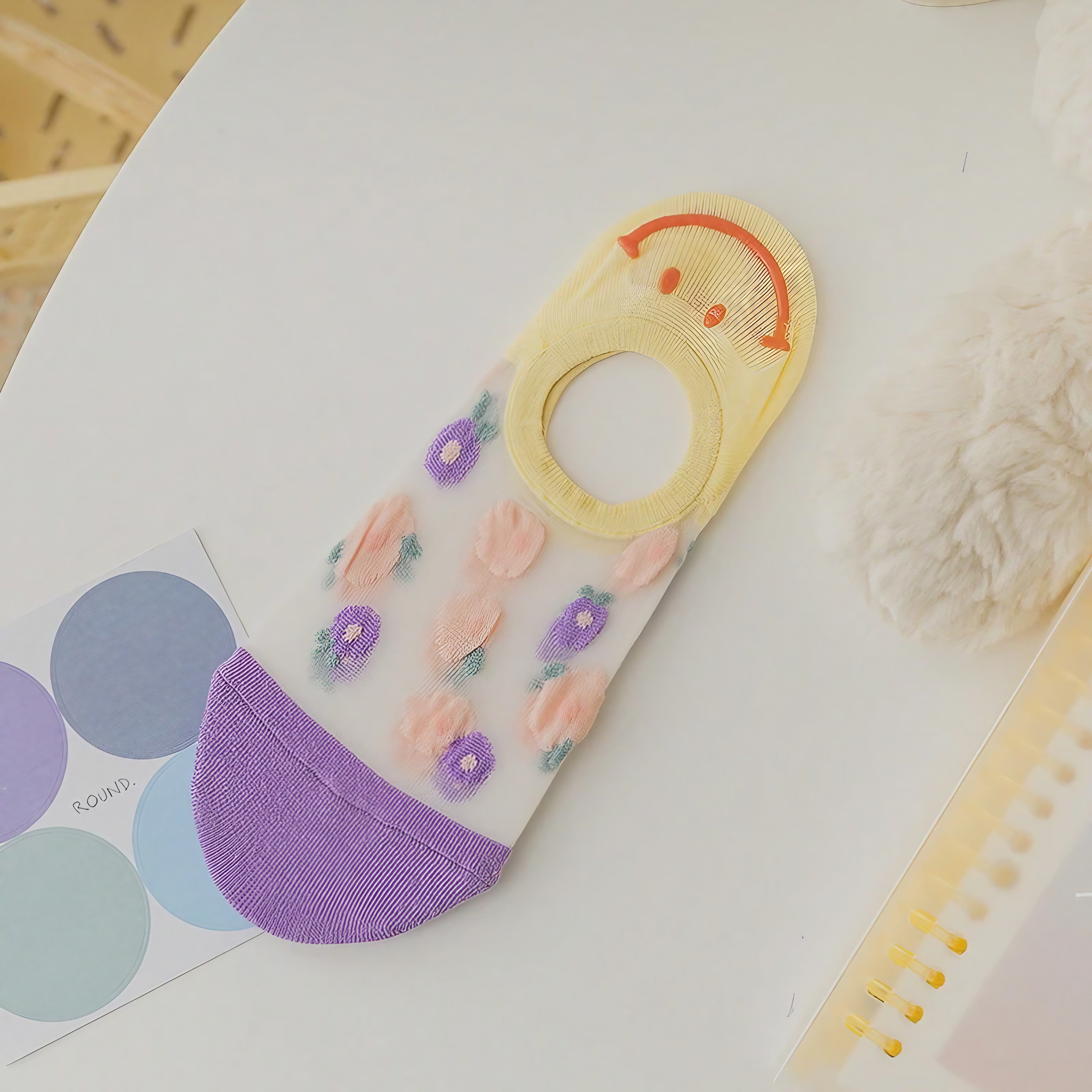 Smiley Bloom Mesh Socks