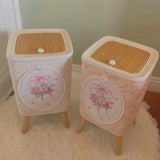 Rosette Lace Bin