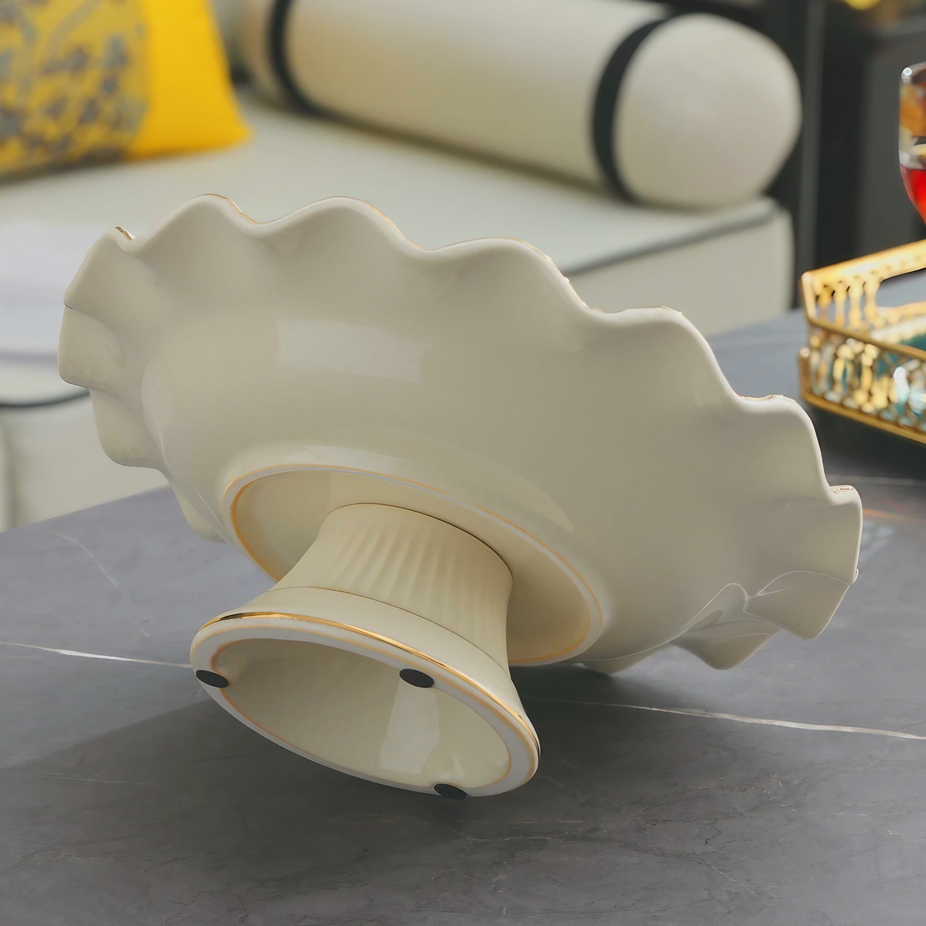 Royal Mendis Trays