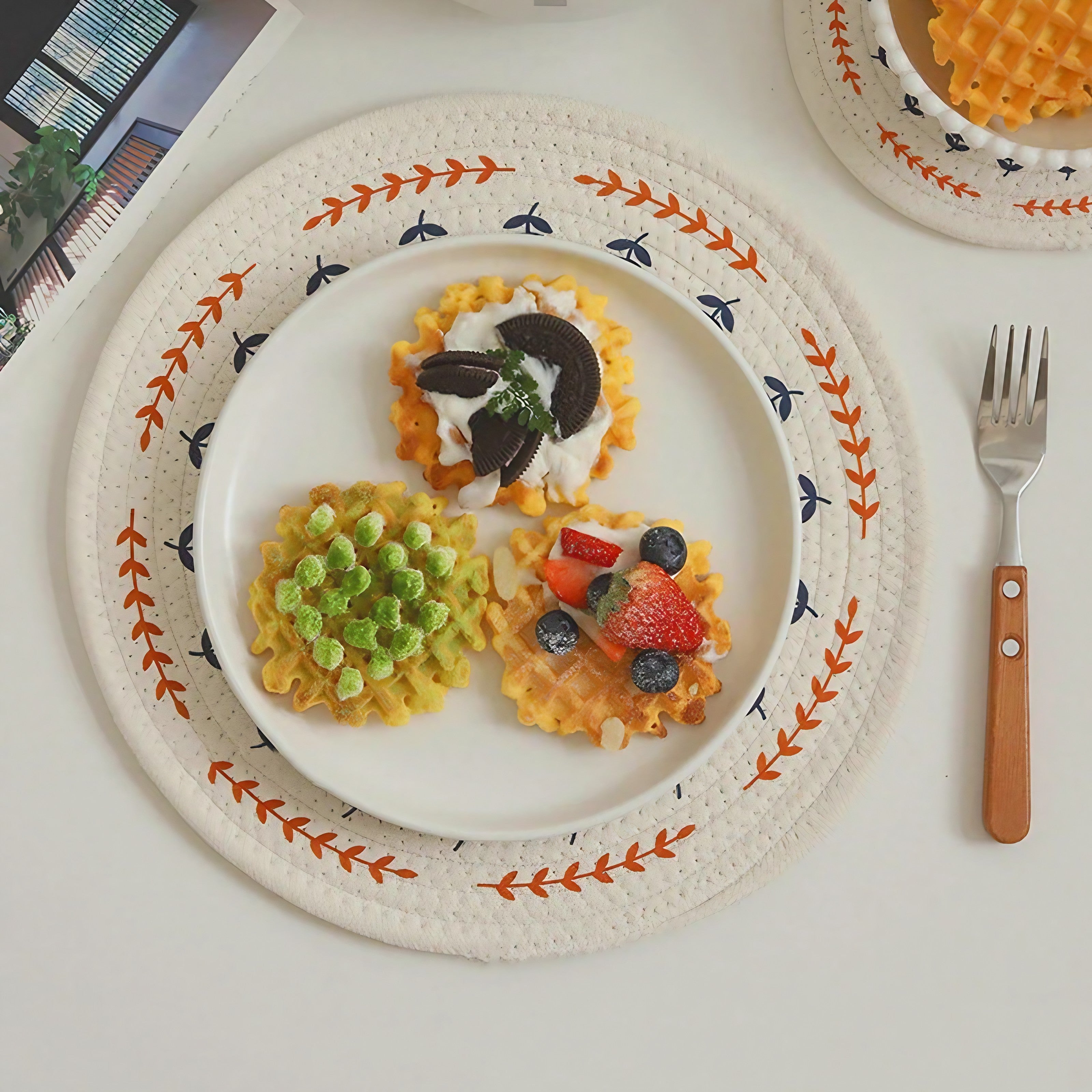 Spring Symphony Scalloped Coaster