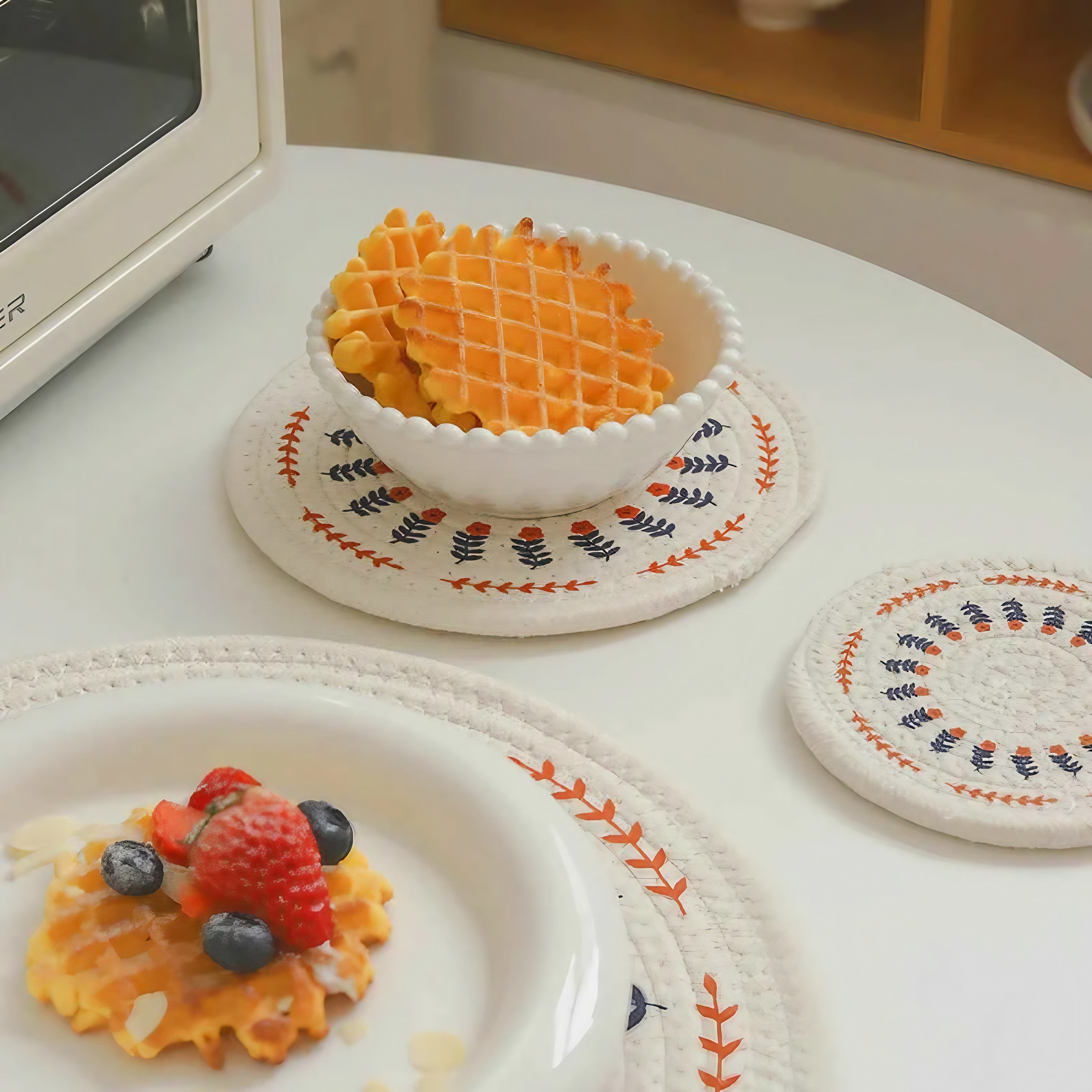 Spring Symphony Scalloped Coaster