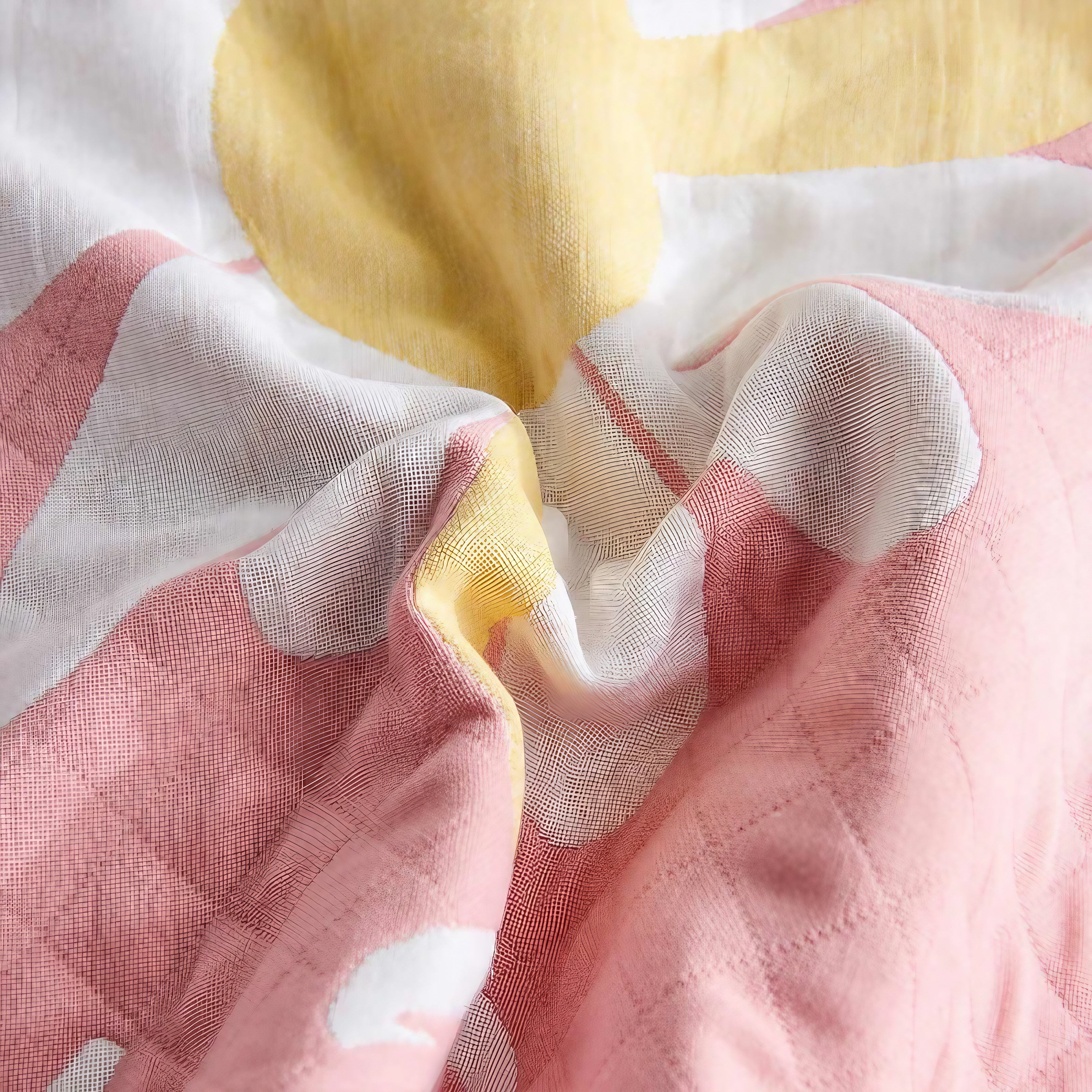 Sunny Daisy Pillowcase