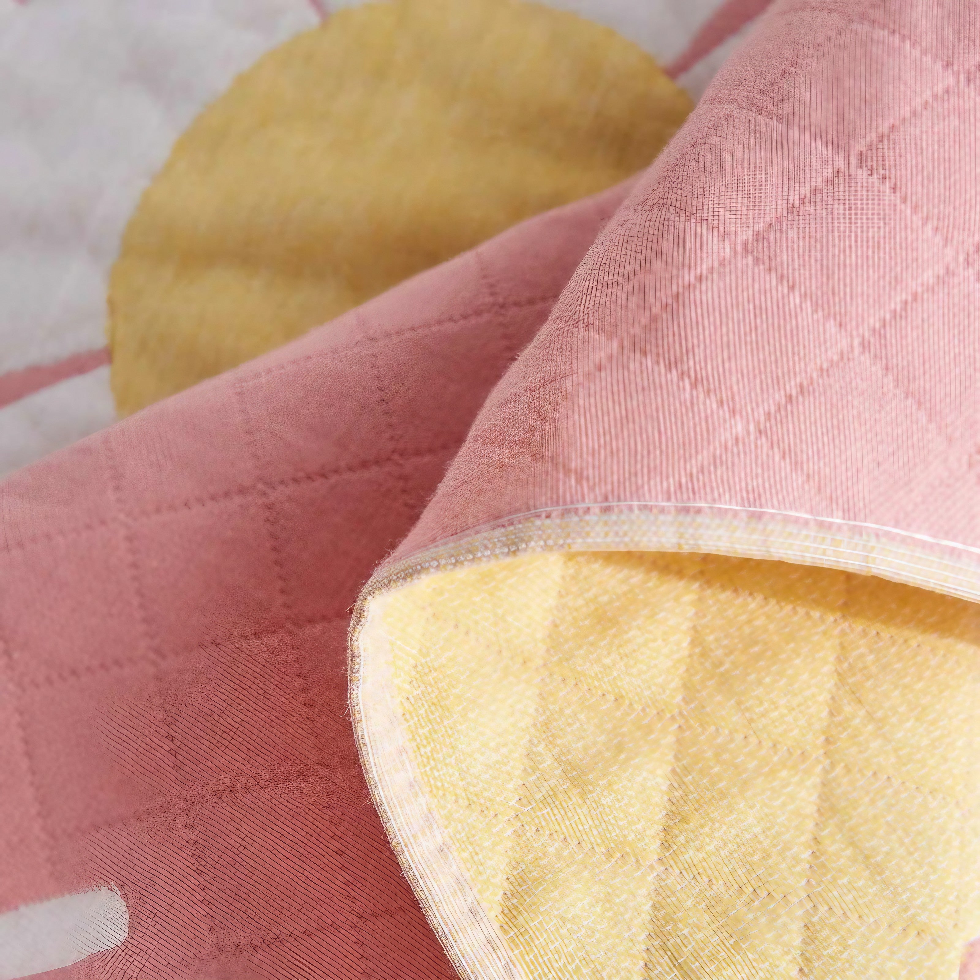 Sunny Daisy Pillowcase
