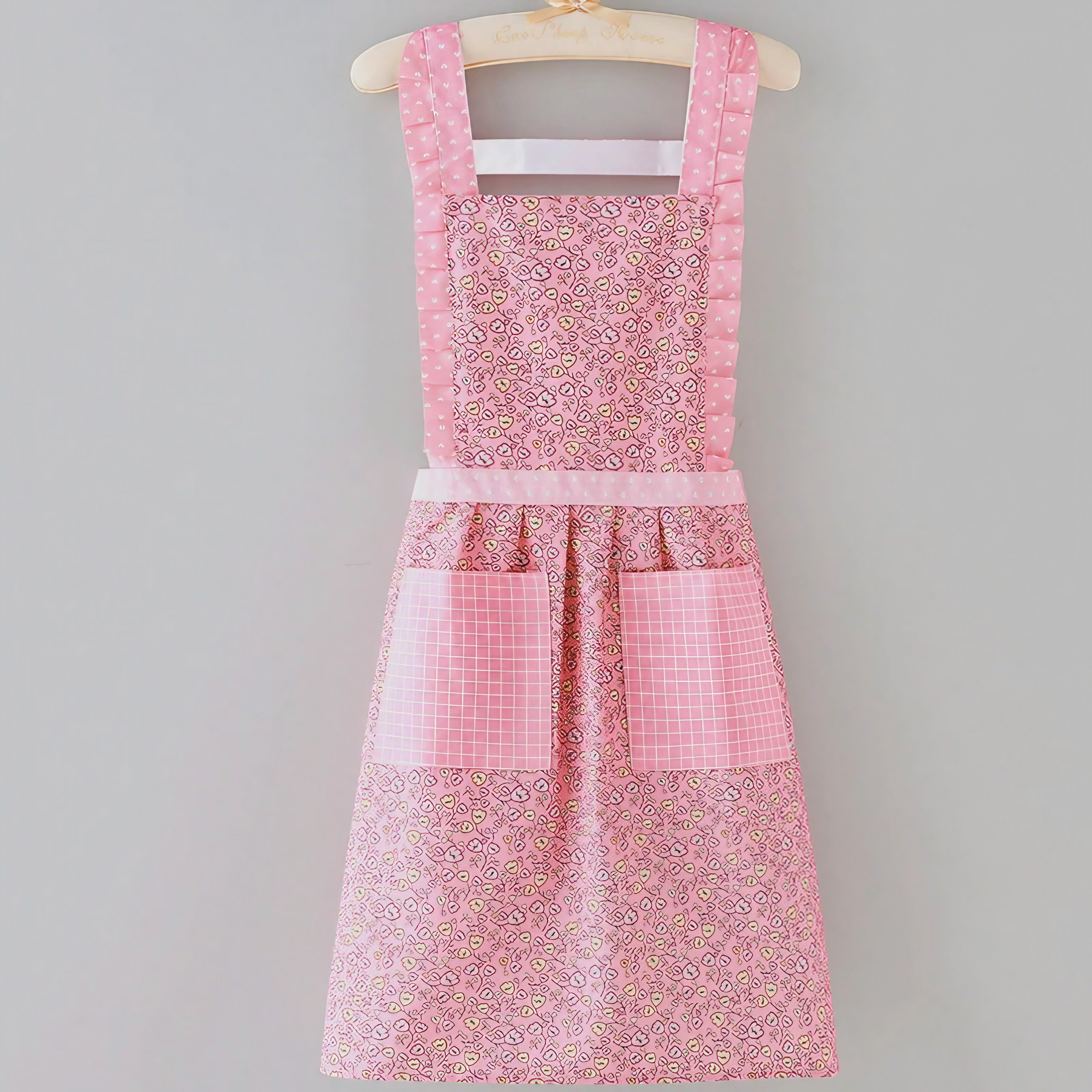 Sweetheart Charm Apron