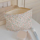 Tiny Petal Pouch