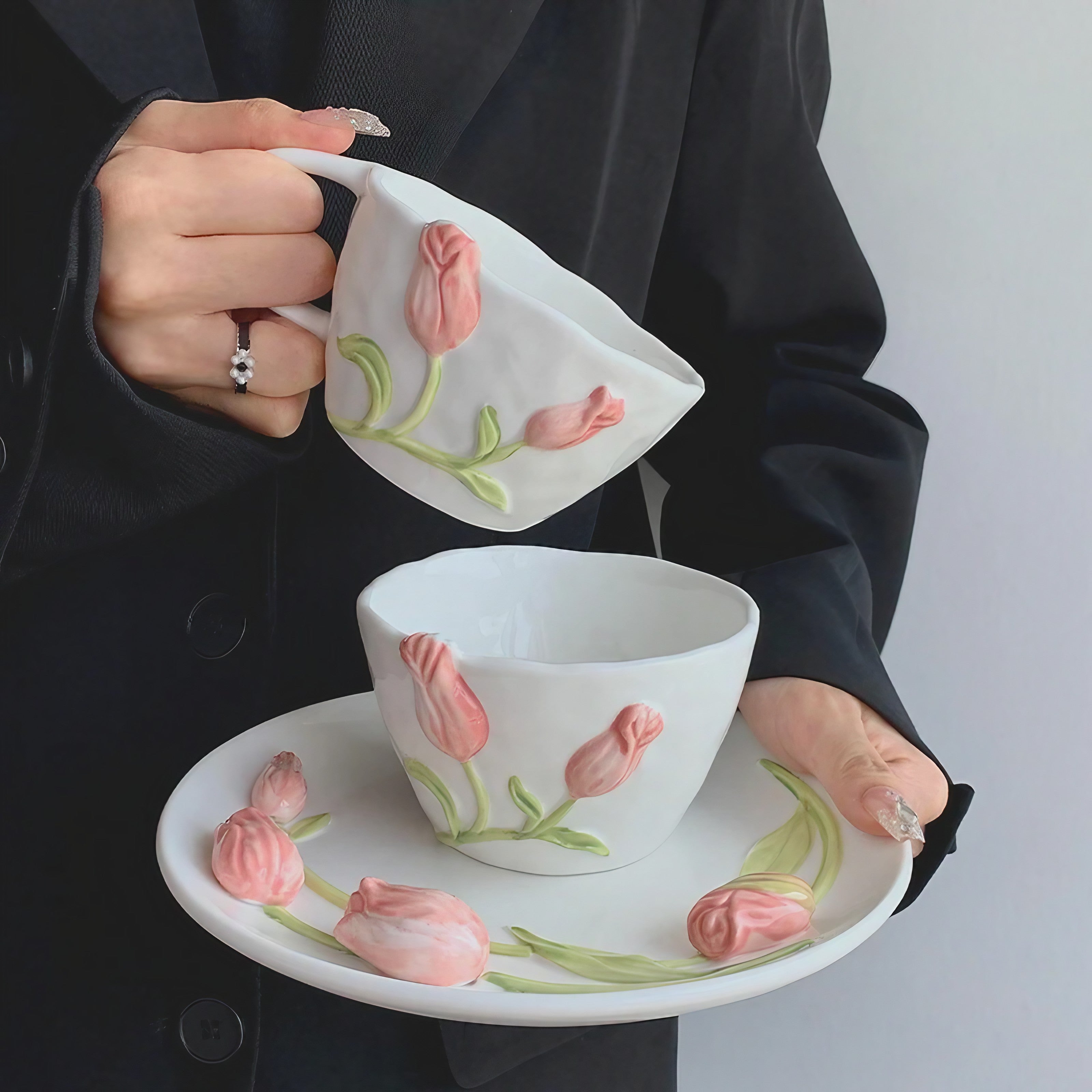 Tulip Bloom Tea Set