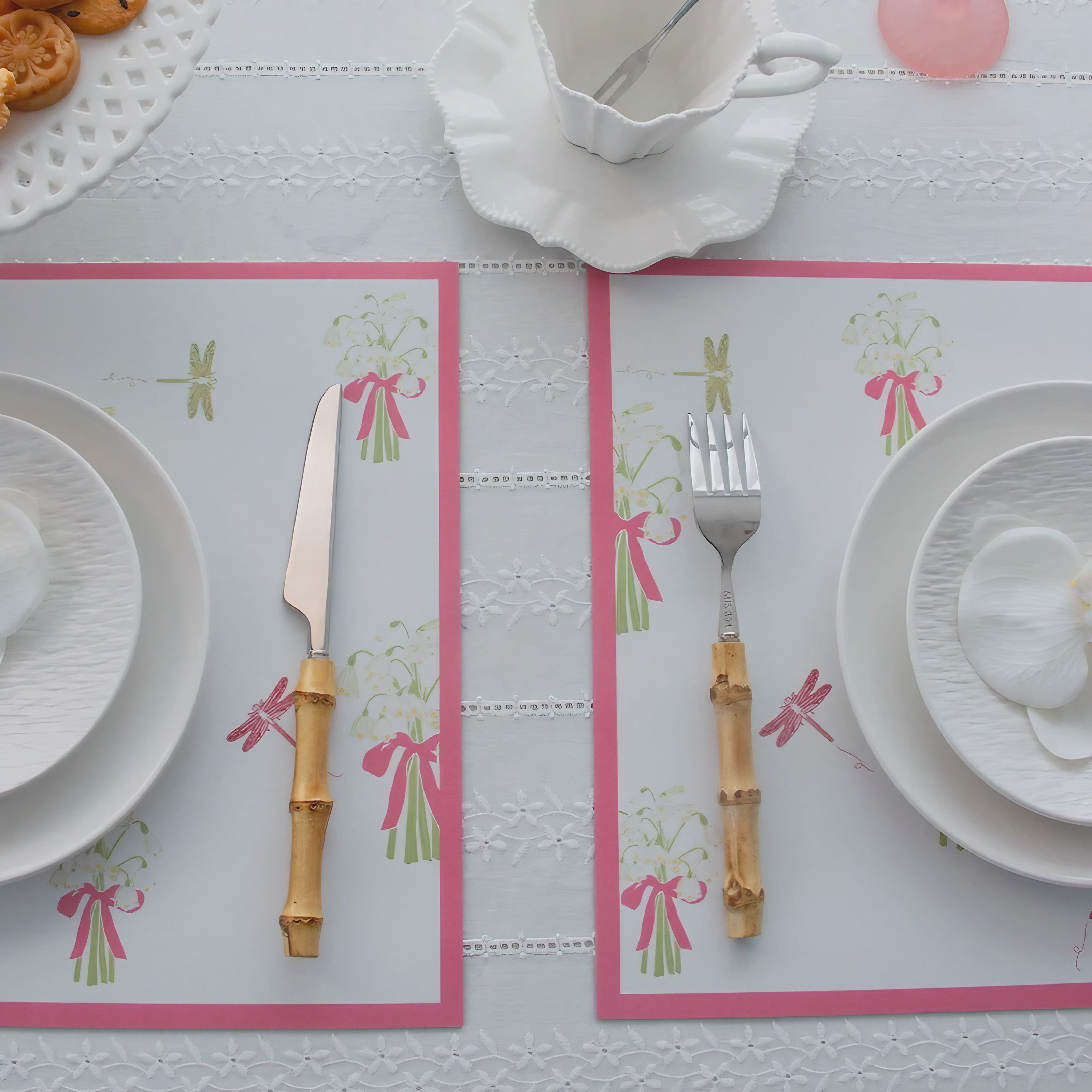 Valley Ribbon Placemats