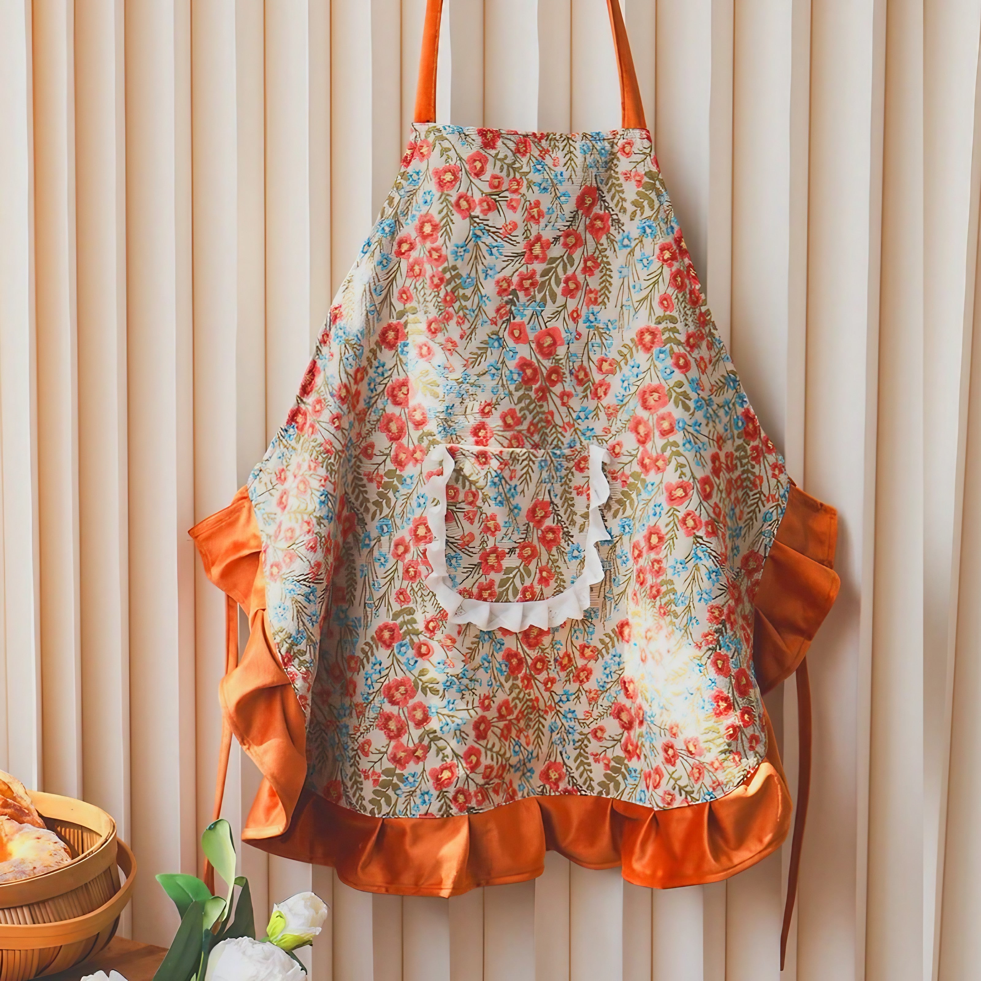 Vintage Jacquard Bloom Apron