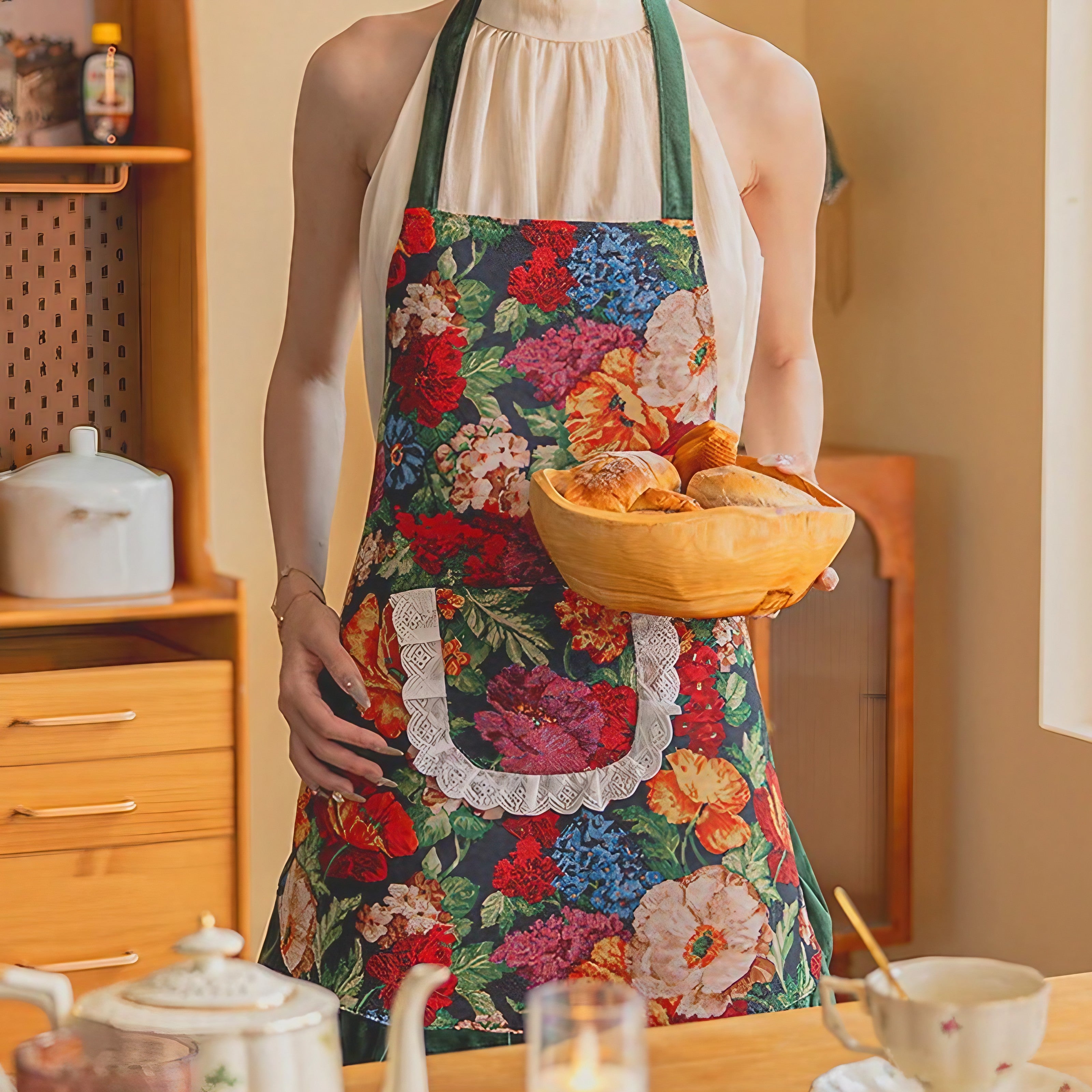Vintage Jacquard Bloom Apron