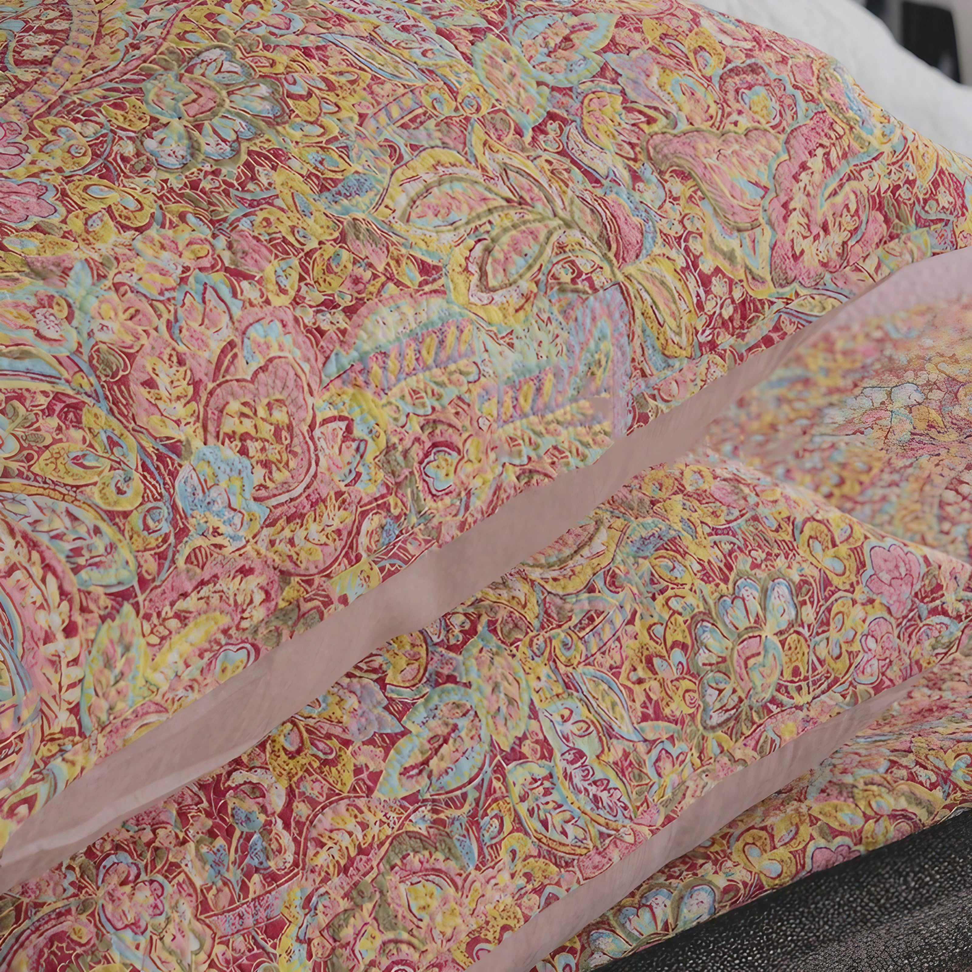 Vintage Roseate Paisley Bedding Set
