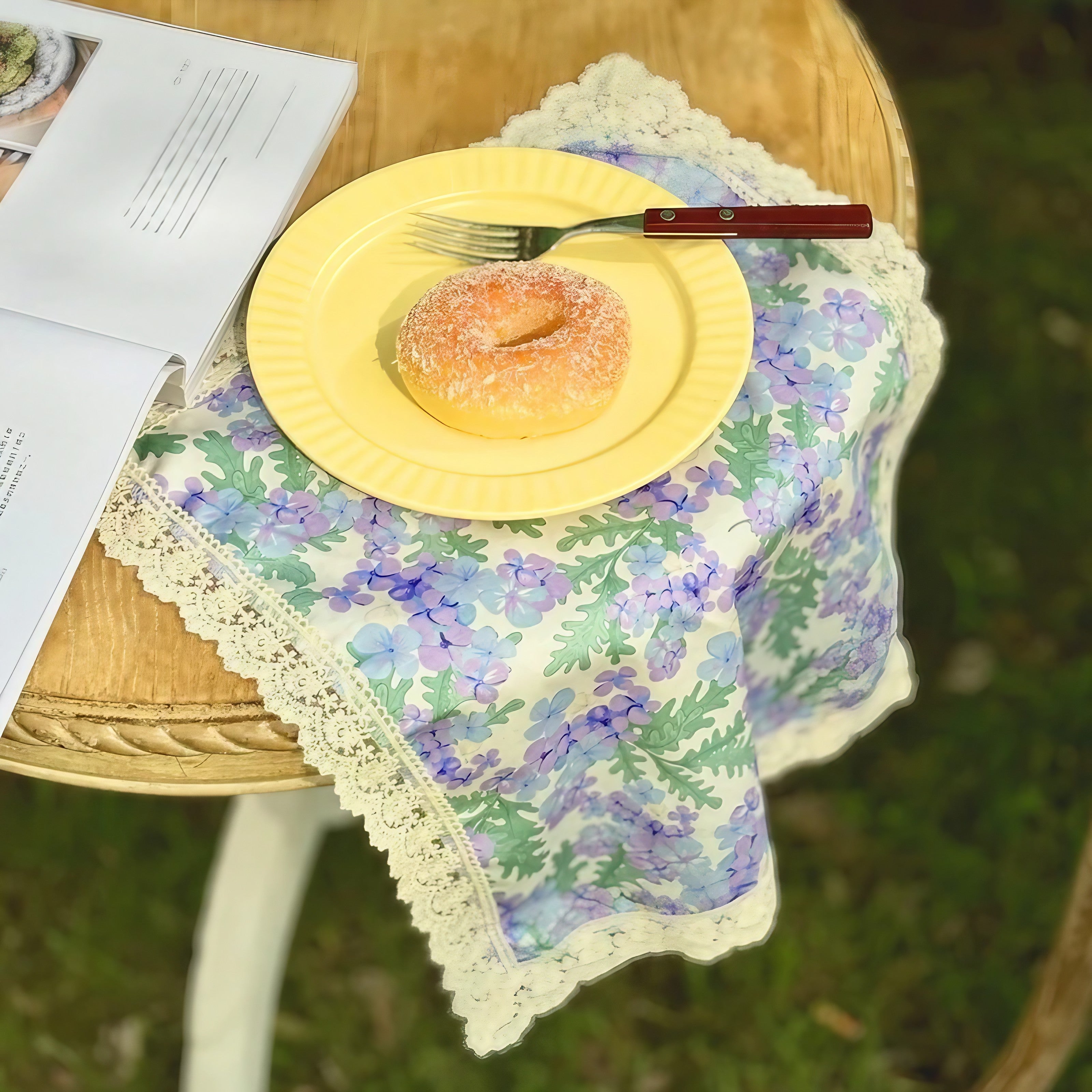Vintage Rosebud Lace Placemats